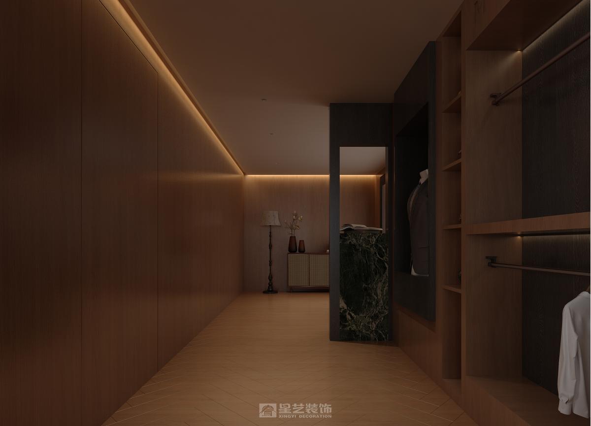 工裝-現(xiàn)代服裝店